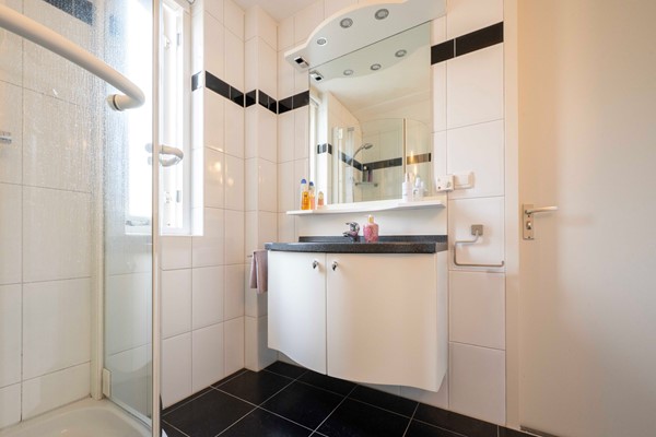 Medium property photo - Watergraaflaan 45, 4731 WJ Oudenbosch